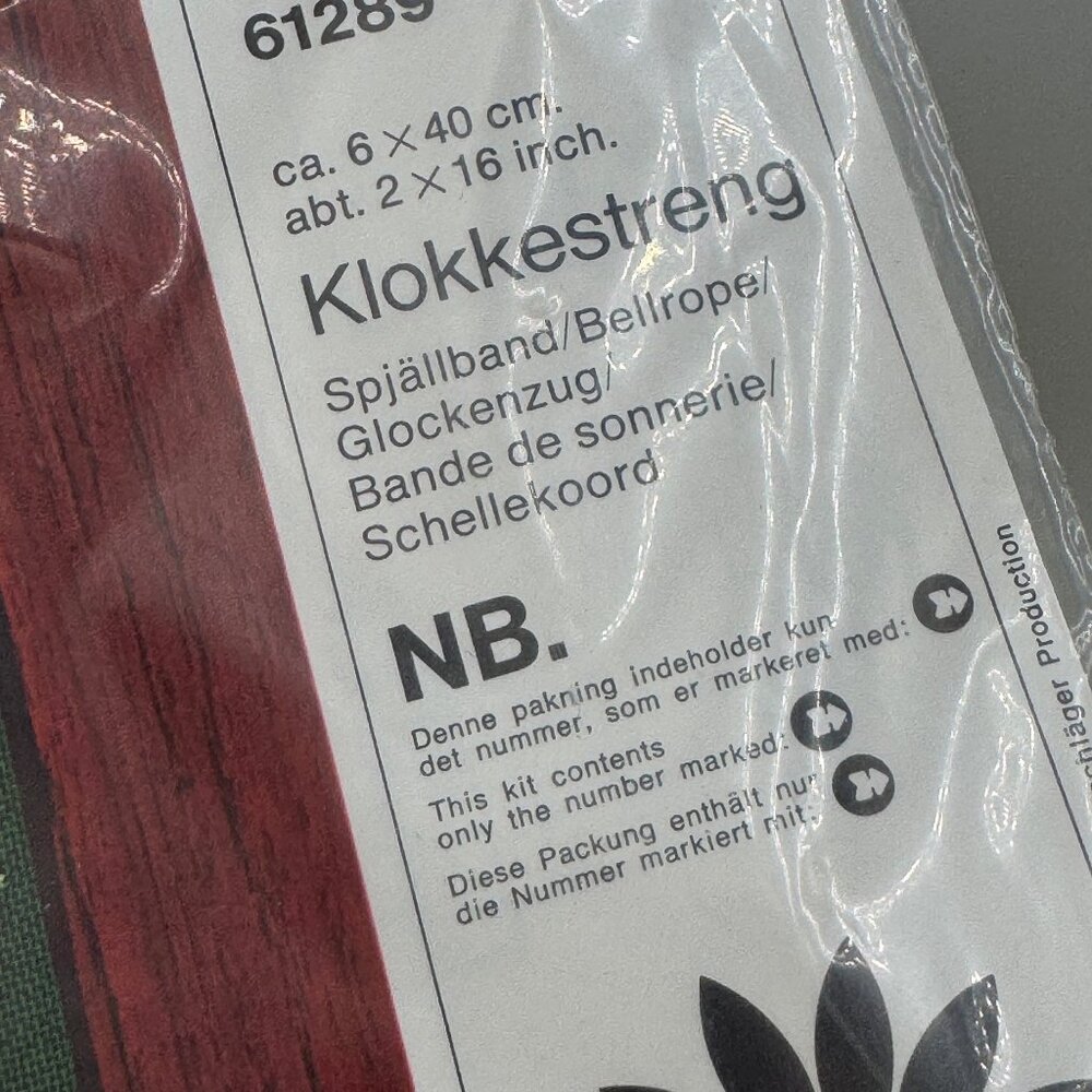 This is an Oehlenschläger Design OOE Roses Bellpull counted cross stitch kit New - Picture 5 of 9